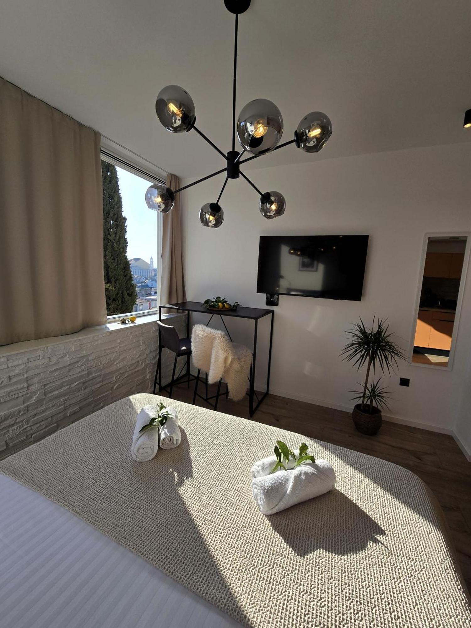 Brnistra Suites Сплит Экстерьер фото
